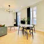 Newly Renovated Apartment With Balcony, Ac, Fiber Internet