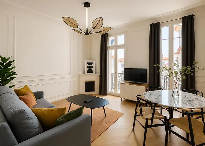 Newly Renovated Apartment With Balcony, Ac, Fiber Internet